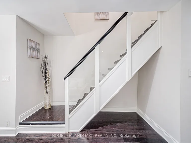 237 Ontario St — Photo 12