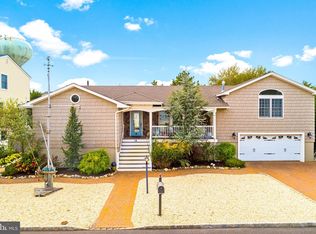 14 W Indiana Ave, Beach Haven Terrace, NJ 08008