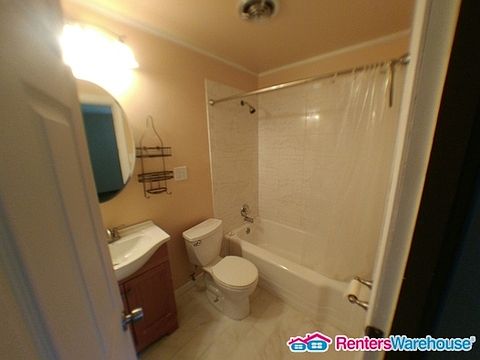 5th image of 10 Inglewood Dr