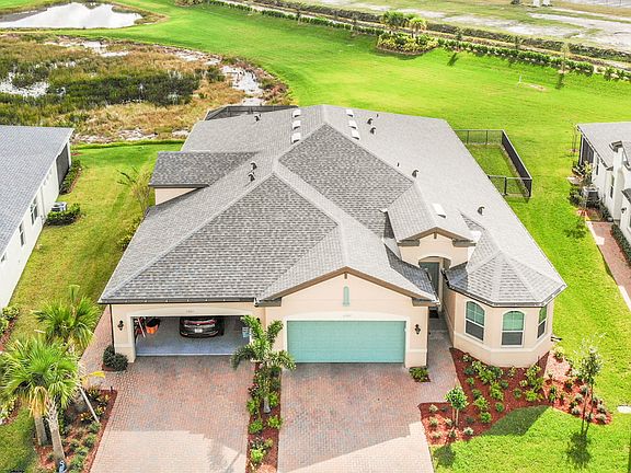 2nd image of 11267 SW Winding Lakes Cir
