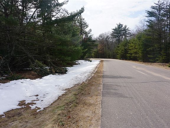 2nd image of N9433 Buckhorn Drive