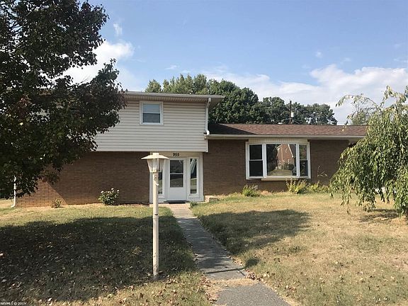 2nd image of 955 Hummingbird Dr #0