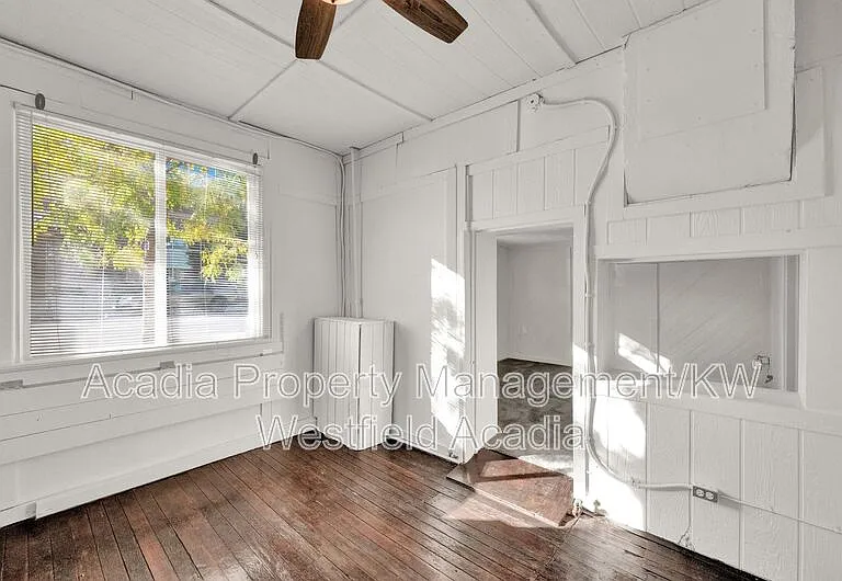 50 N Freedom Blvd #200 — Photo 4