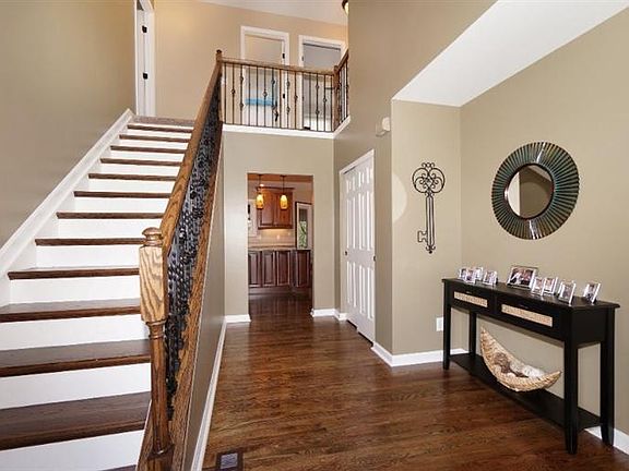 3rd image of 8733 Charleston Hill Ct