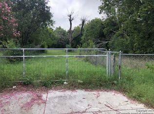 466 Vincent St, San Antonio, TX 78211