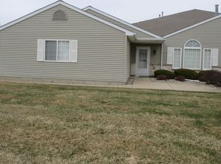 2303 Lakewood Dr, Adrian, MI