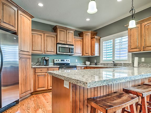 4th image of 1536 E Sienna Oak Ct