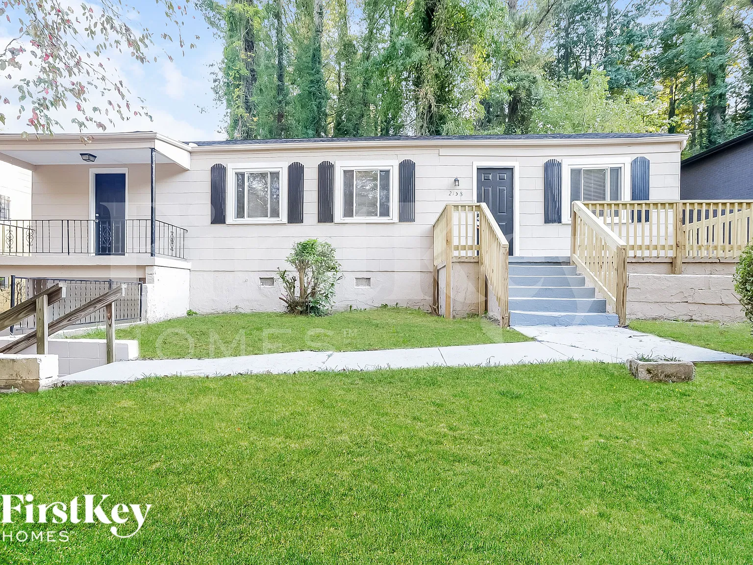 3 bed, 3.5 bath, 1656 sqft, $1,615 — Photo 1