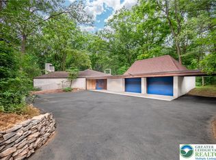2300 S Cedar Crest Blvd, Allentown, PA 18103