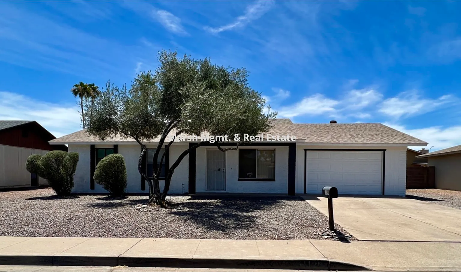 3 bedroom home in Mesa with easy freeway access. — Photo 1