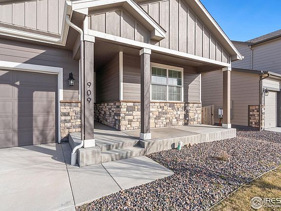 2nd image of 909 Camberly Dr