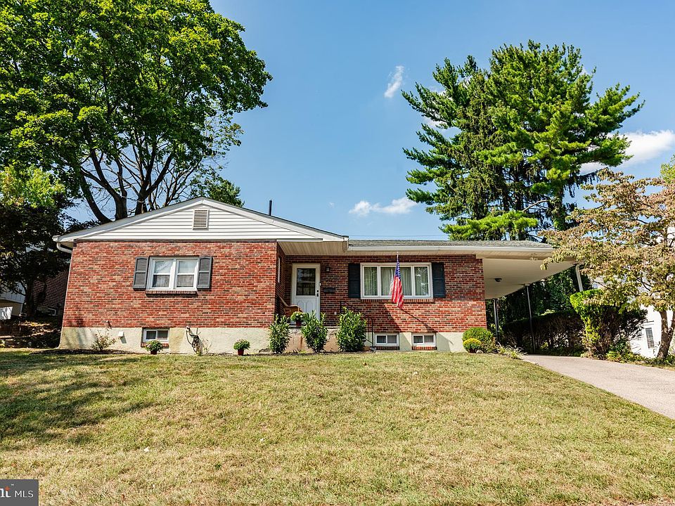 1st image of 452 Evergreen Ave