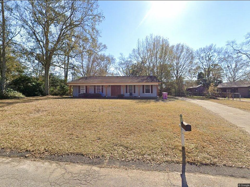 1st image of 9217 Cottage Park Dr N