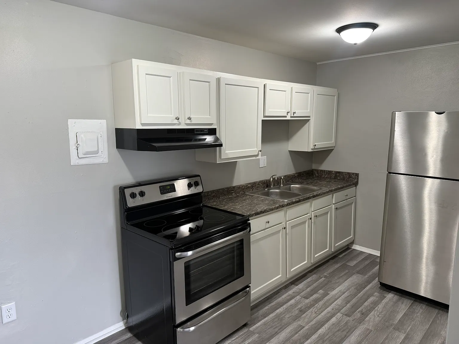 1 bed, $995 — Photo 3
