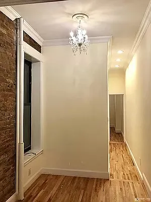 Rented by Oxford Property Group | media 70