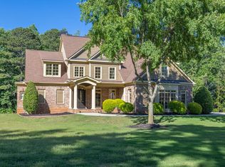 9145 Greenway Ct, Gainesville, GA 30506