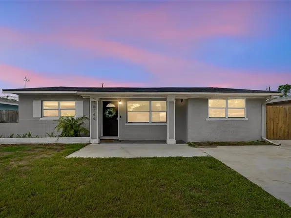 10746 109th St, Seminole, FL 33778