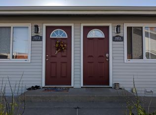 1015 2nd St #B, Sutherland, NE 69165