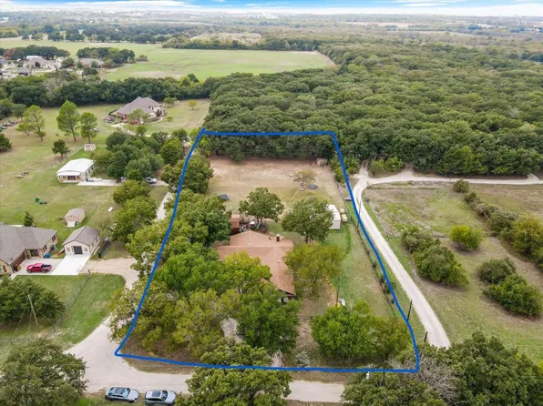 6380 Stephenson Levy Rd, Fort Worth, TX 76140