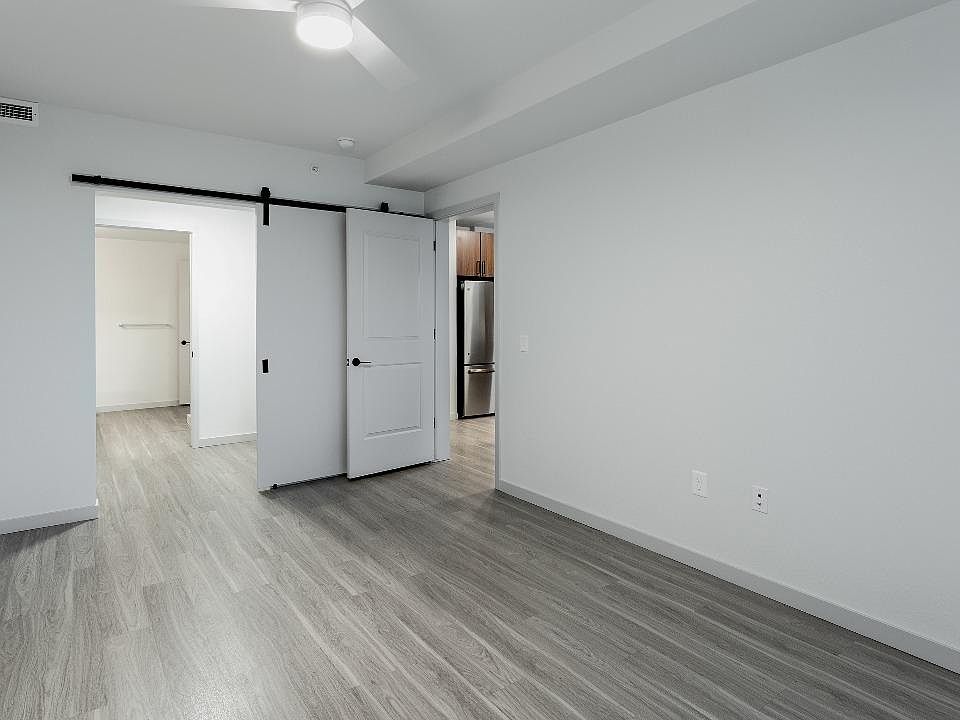 1st image of 399 Grant St #731