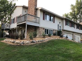 1527 128th Ln NE, Blaine, MN 55449