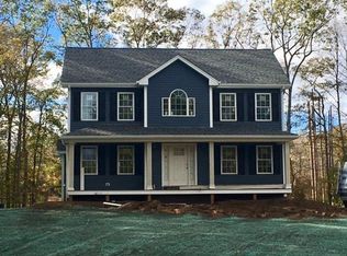 176 Reynolds Ave, Rehoboth, MA 02769