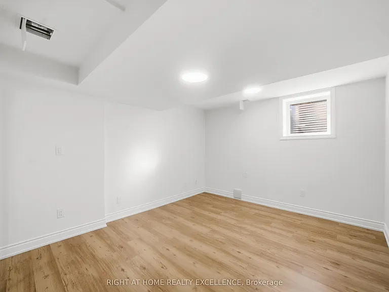 16 Whitford Ct #BASEMENT — Photo 6
