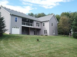 7405 Barclay Rd, Barclay, IL 62684