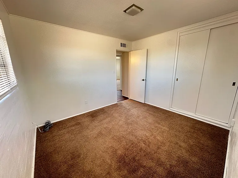 72256 Sunnyslope Dr — Photo 14