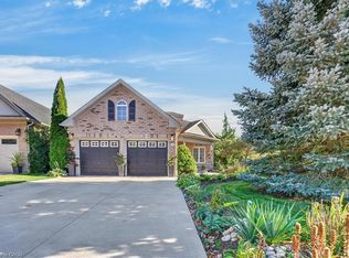 147 Reiber Ct, Waterloo, ON N2L 6N2