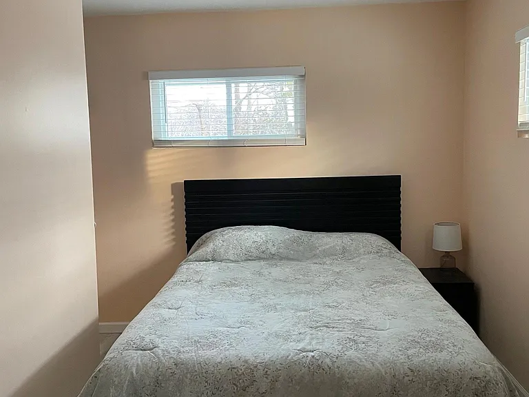 33 Burton Ave — Photo 12