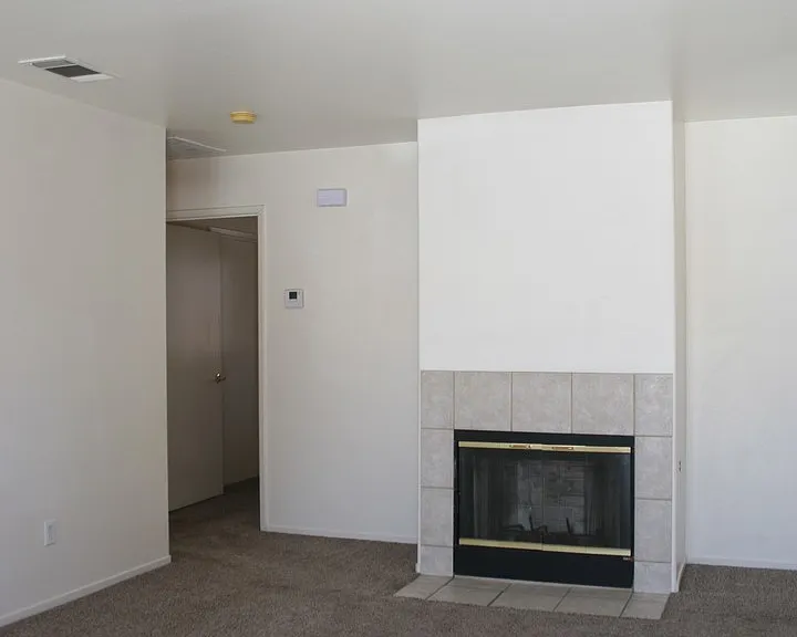 1321 Reddick Lane — Photo 4