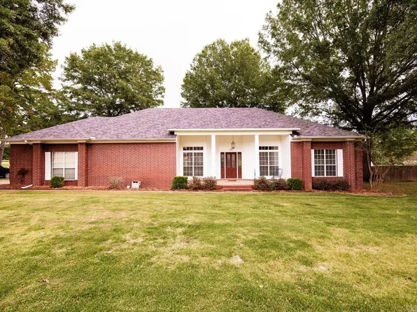 504 Brandon Dr, Beebe, AR 72012