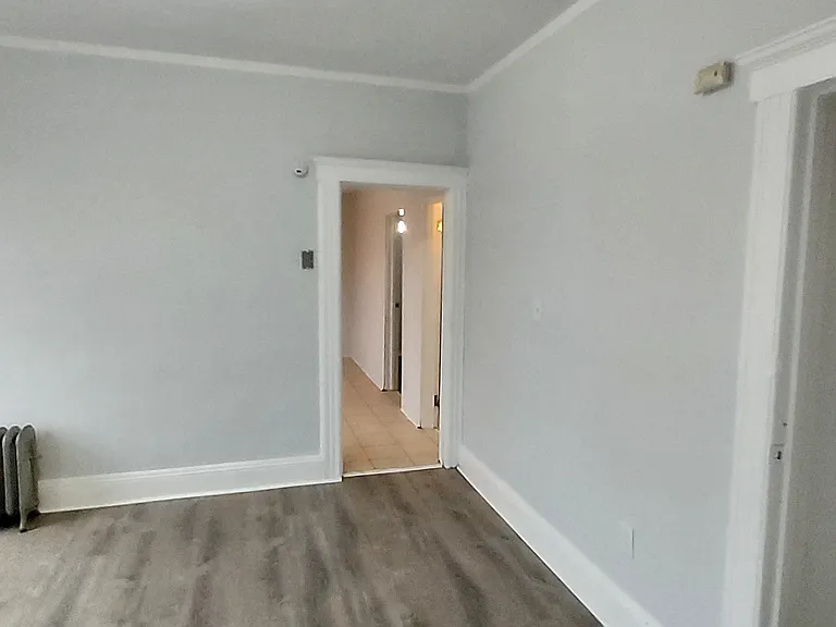 225 McBride Ave #3 — Photo 4