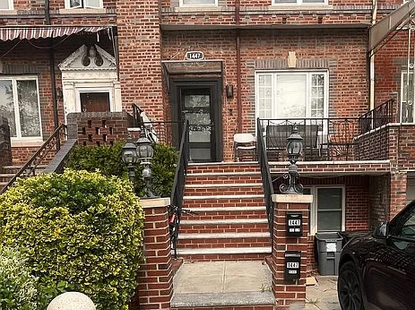 1447 E 35th St, Brooklyn, NY 11234