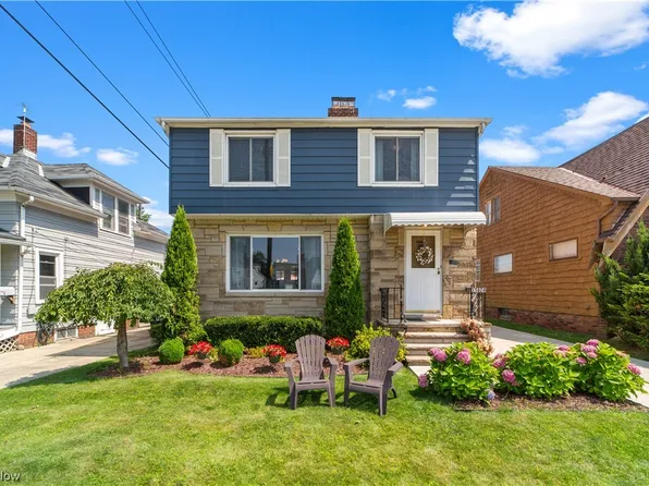 15824 Munn Rd, Cleveland, OH 44111