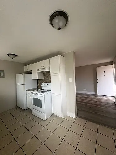 Apartment in Aurora, Arapahoe - View 2