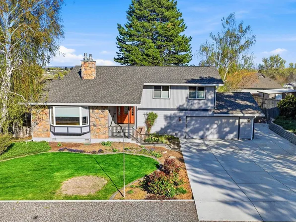 322 E 36th Pl, Kennewick, WA 99337