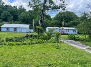 1823 Yaphank Rd, Soddy Daisy, TN 37379