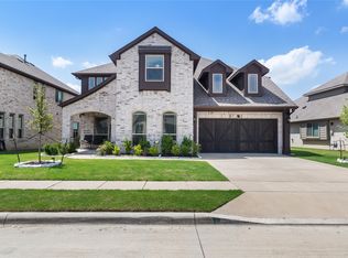 1305 Highcroft Ln, Forney, TX 75126