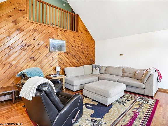 5th image of 868 Cabin Mountain Rd