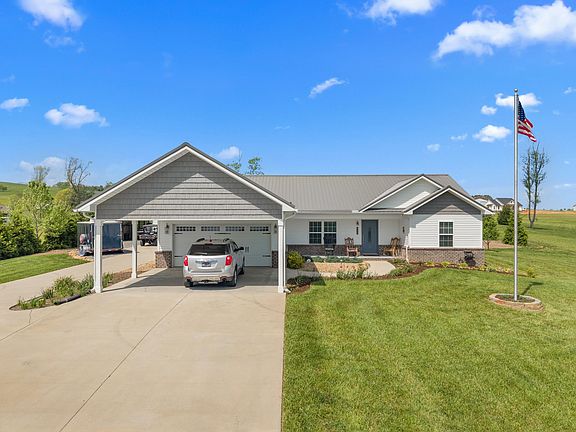 2nd image of 362 Shirley Dr