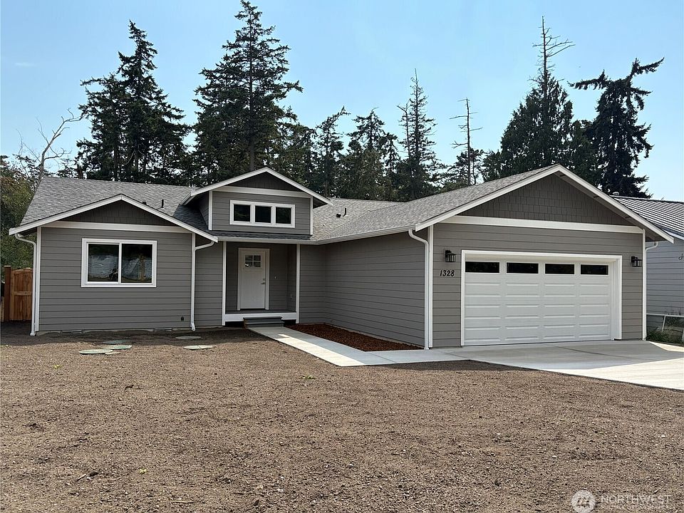 1st image of 1328 Admirals Drive