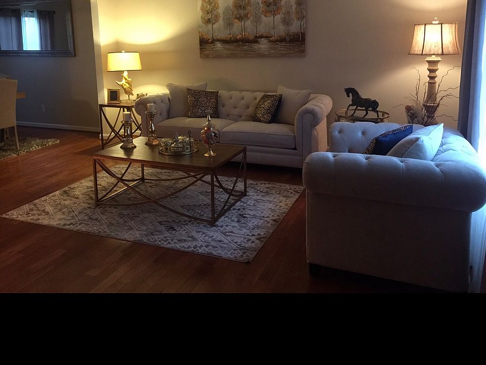 1st image of 4179 Mahogany Dr