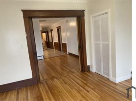 53 Granite St, Worcester, MA