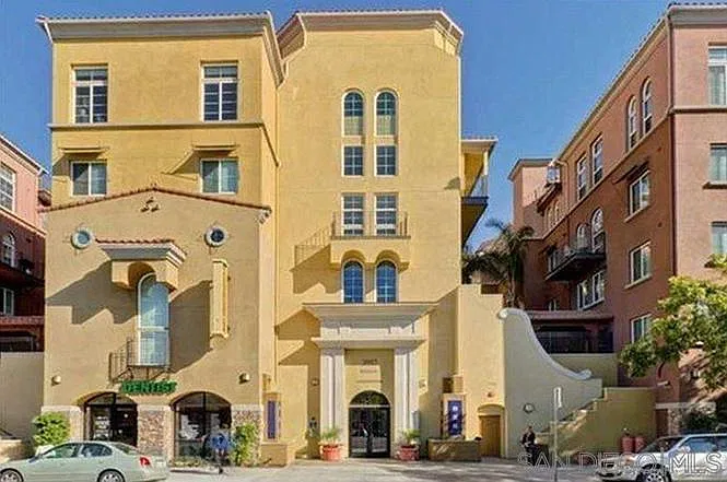 1 bed, 795 sqft, $2,950 — Photo 1