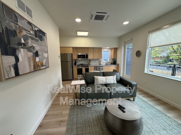 168 Garfield St UNIT 104, Ashland, OR 97520