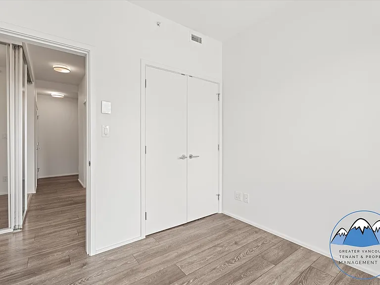 1955 Alpha Way — Photo 10