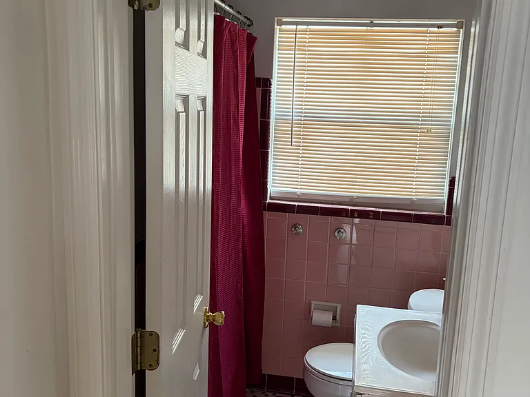 2314 W Gray St — Photo 22