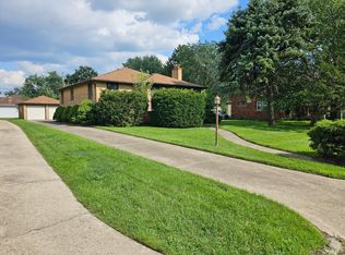 7337 Knickerbocker Pkwy, Hammond, IN 46323